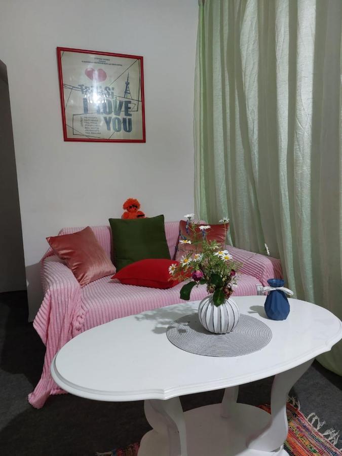 Madona'S Apartment Tbilisi Ngoại thất bức ảnh